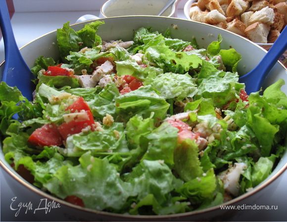 Салат "Ореховый Цезарь"