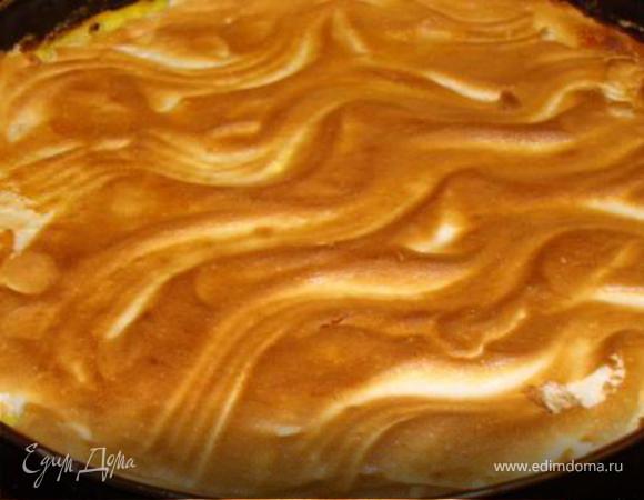 Пирог творожный с белковым кремом