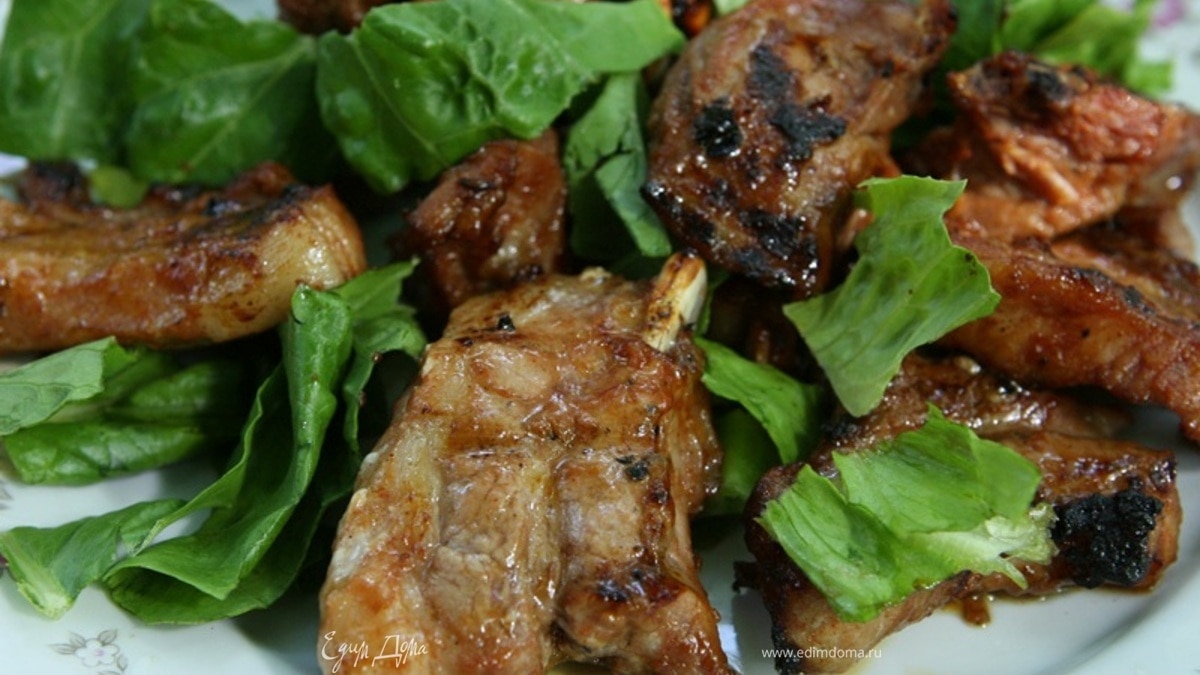 Свиные ребрышки на гриле