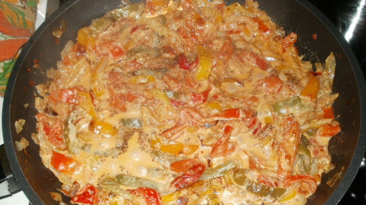 Гуляш из сладкого перца