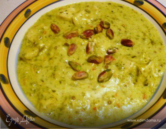 Зеленая курочка с фисташками Зеленая курочка с фисташками