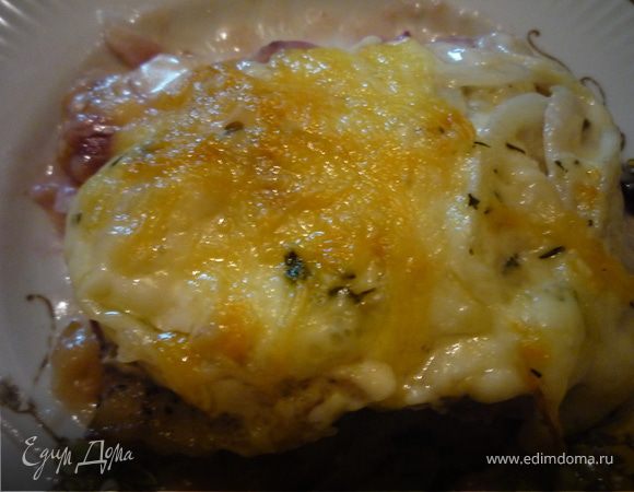 Мясо, запеченное по-домашнему 