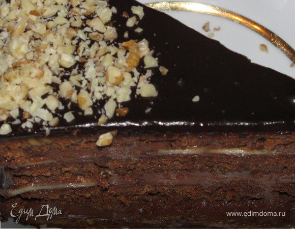 Шоколадно-ореховый торт