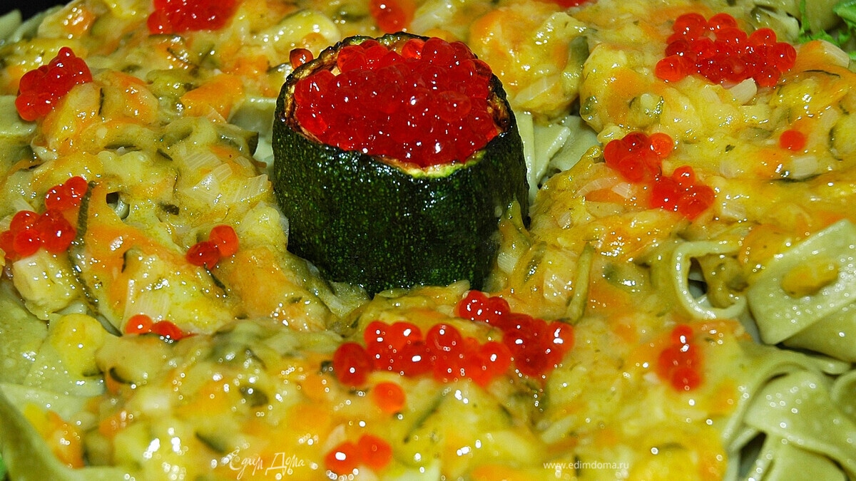 Тальятелле с красной икрой