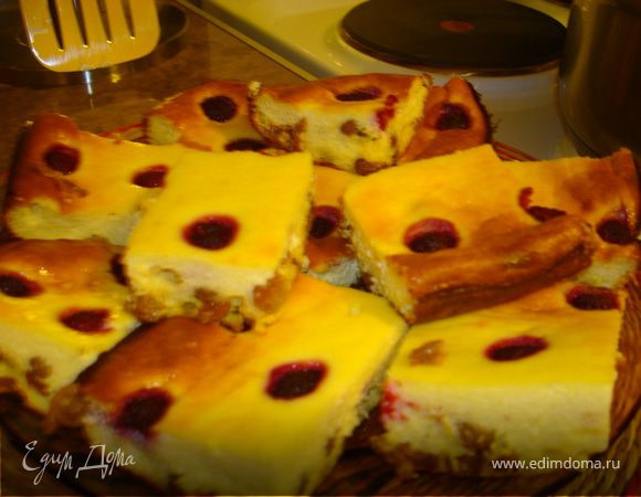 Творожный пирог с малиной Творожный пирог с малиной