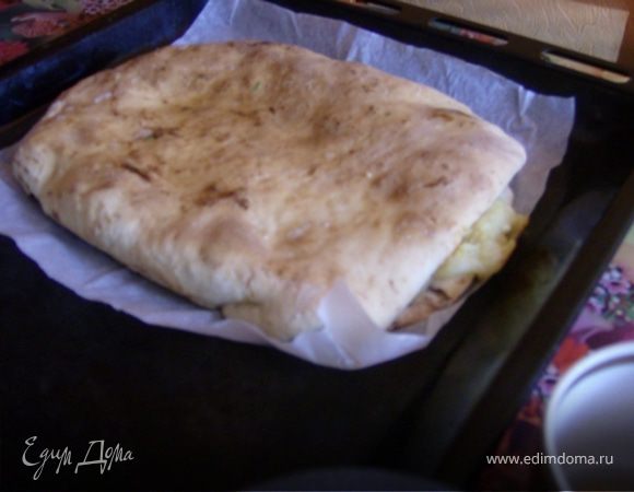 Пирог с картошкой и брынзой