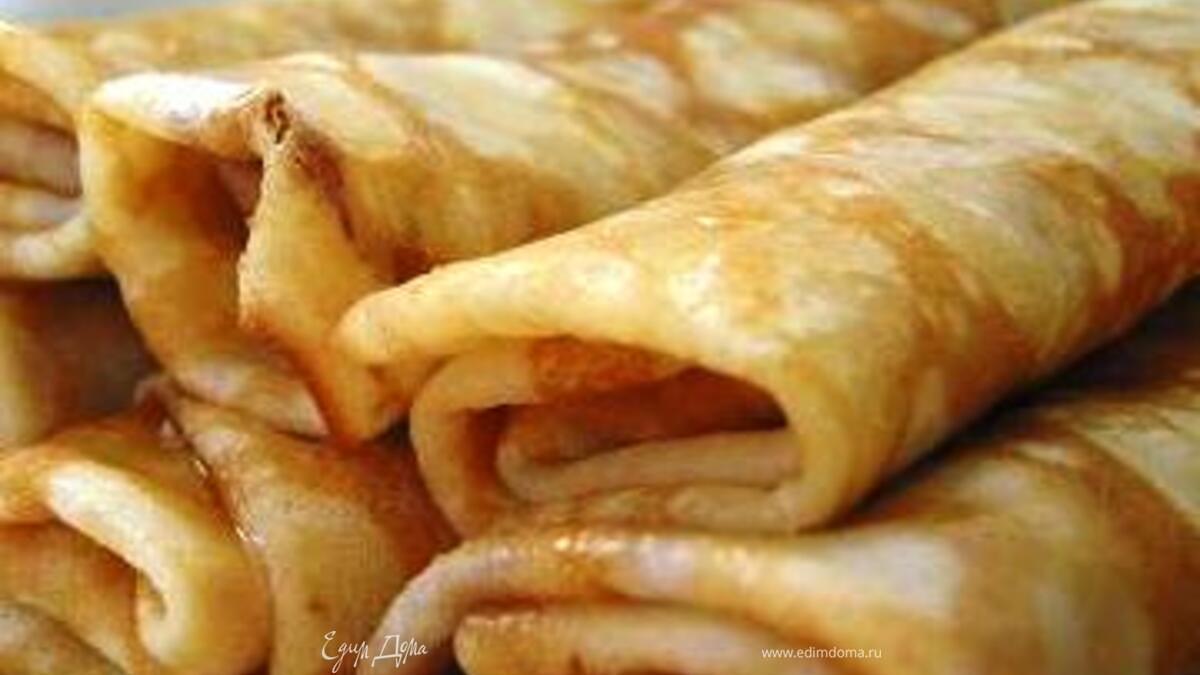 Блинчики с карамелизированными бананами и творогом