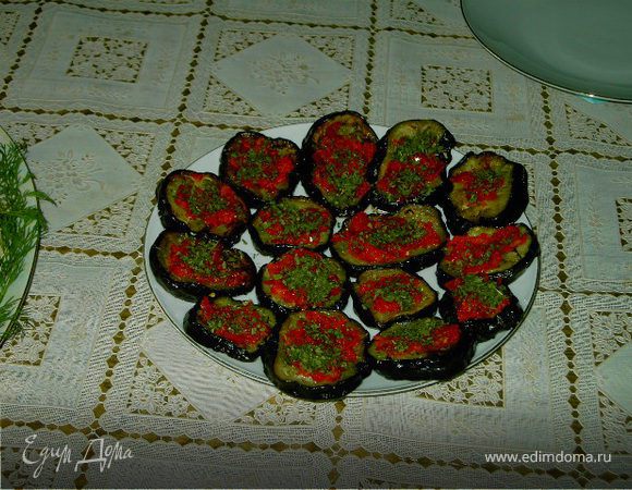 Баклажаны с красным перцем.