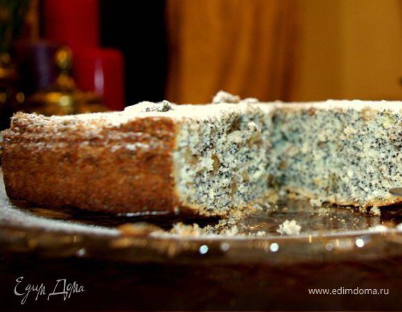 Пирог с маком, изюмом и грецкими орехами Пирог с маком, изюмом и грецкими орехами