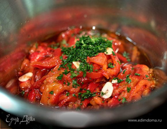 Салат из запеченных перцев с бальзамическим уксусом