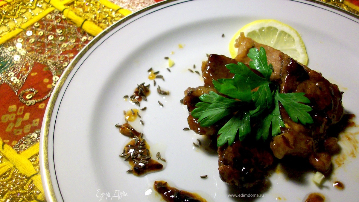 Божественная свинина в лимонно - тминном соусе