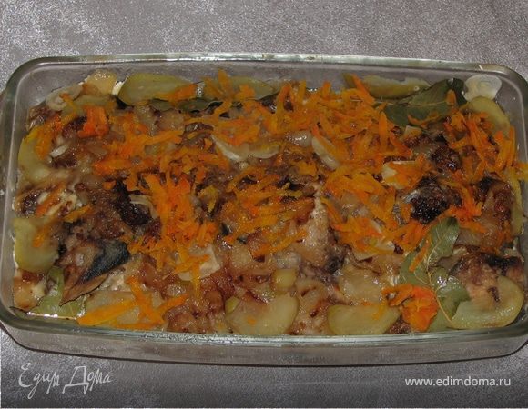 Масляная рыба с лимоном и зеленым яблоком