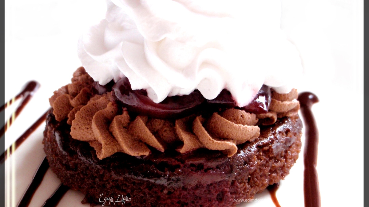 Шоколадное пирожное с вишней "искушение"