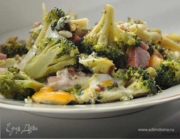Брокколи с яйцом.