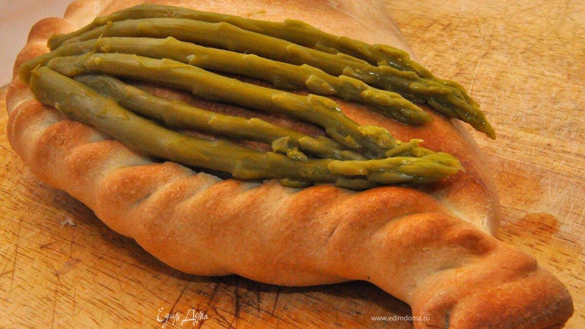 Кальцоне с грибами и моцареллой (Calzone Funghi e Mozzarella)