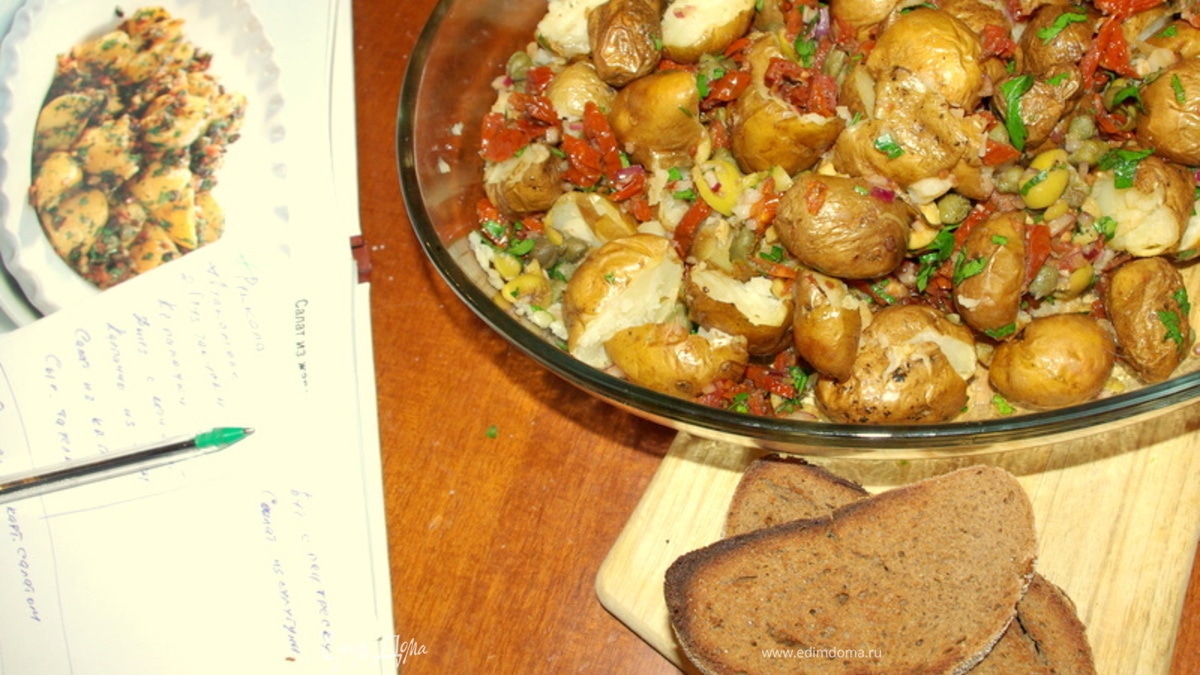 Салат из запеченного картофеля