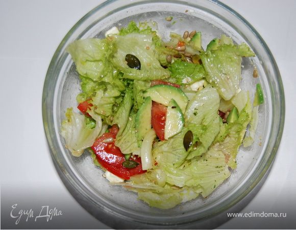 Салат с авокадо и семечками Салат с авокадо и семечками