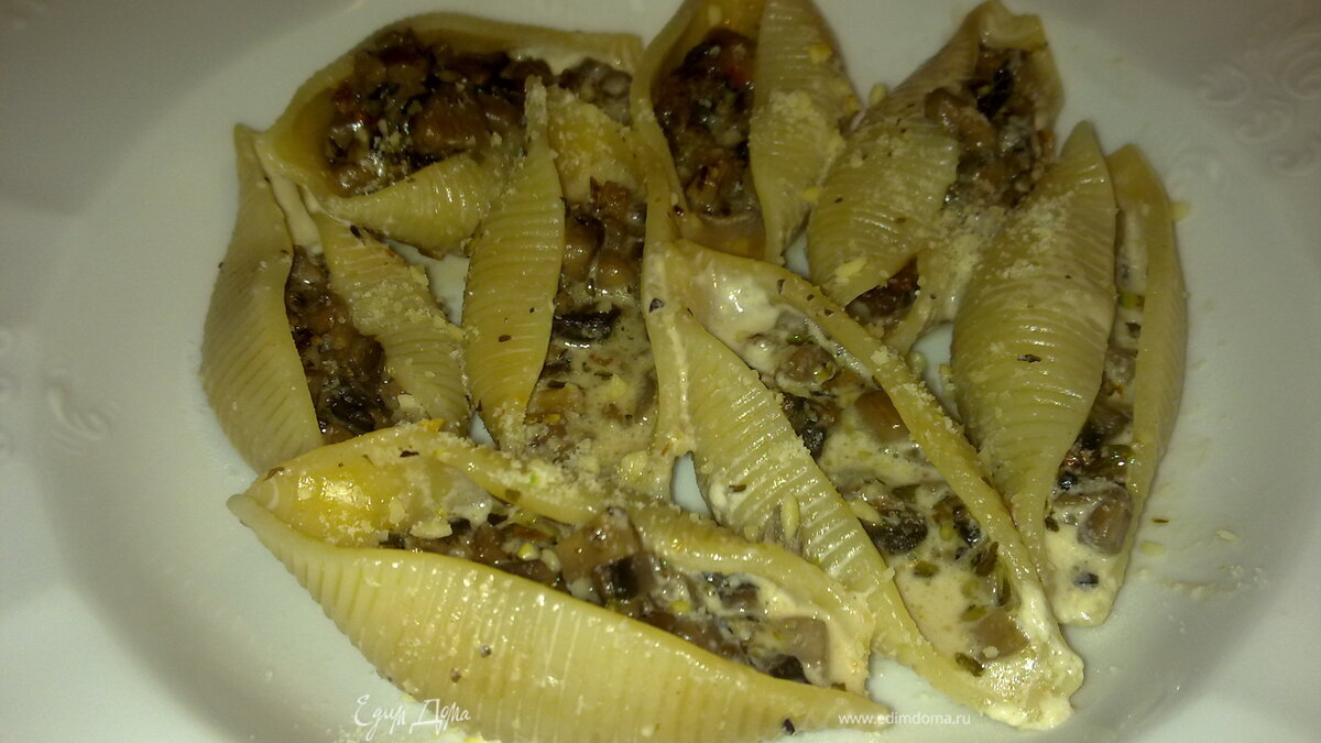 Ракушки, фаршированные шампиньонами