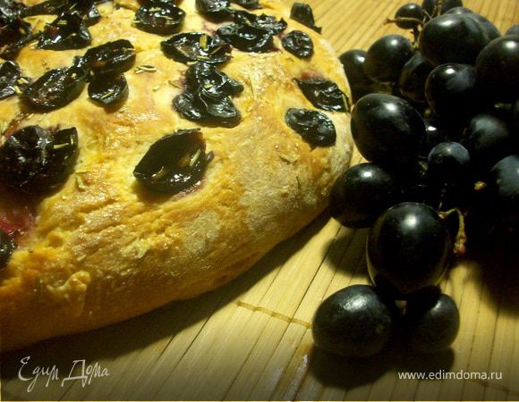 Тосканский хлеб с виноградом Тосканский хлеб с виноградом