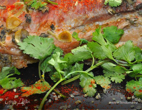 Жаркое из свинины с шалфеем и медом. Жаркое из свинины с шалфеем и медом.