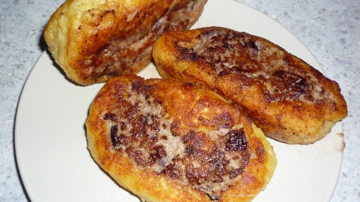 Картофельный рулет с мясом