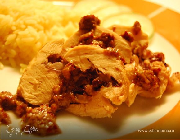 Куриная грудка, фаршированная красным цикорием и моцареллой