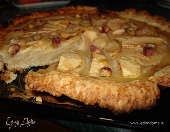 Тарт с яблоками и медовой заливкой Тарт с яблоками и медовой заливкой