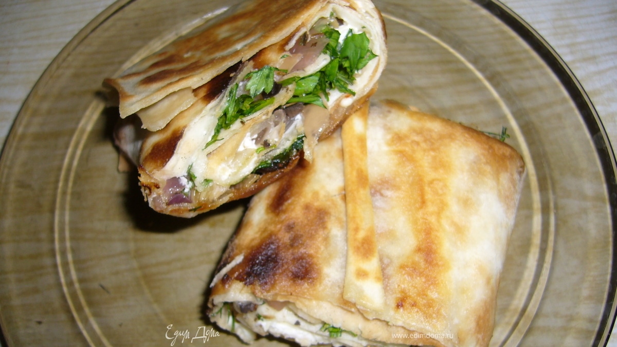 Салат из фенхеля в лаваше