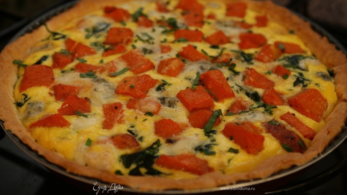 Пирог из тыквы с горгонзолой