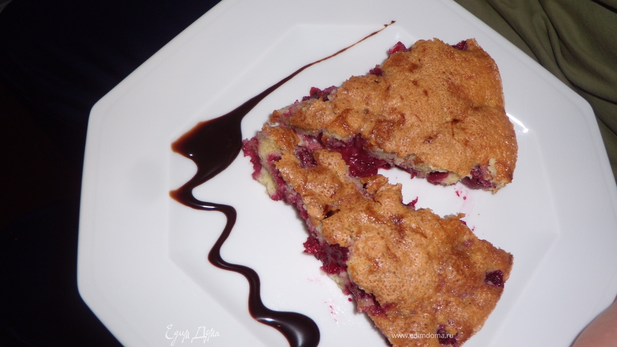 Клафути с вишней