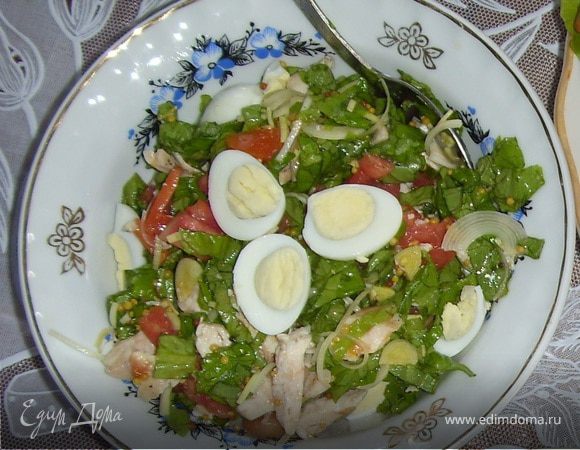 Салат с куриной грудкой Салат с куриной грудкой