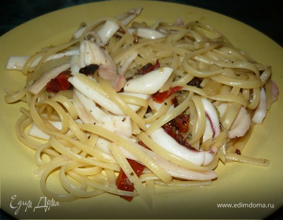 Паста с кальмарами и фенхелем