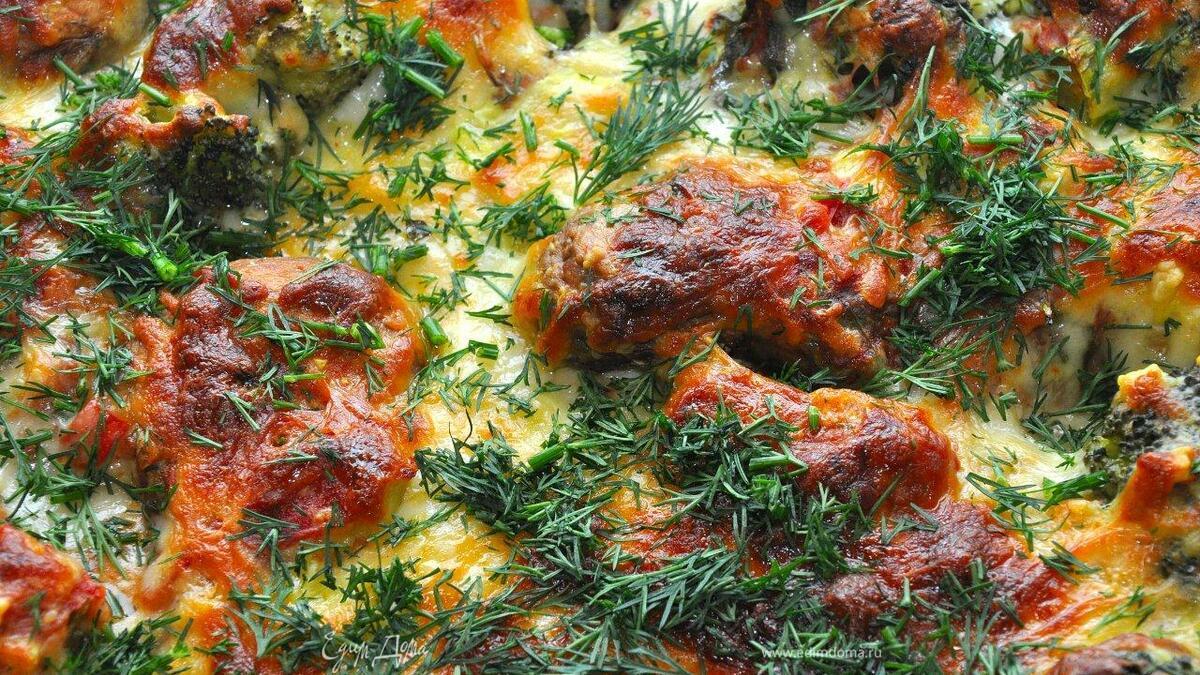 Куриные полпетты под сальсой и бешамель (Le polpette con la salsa & besciamella)