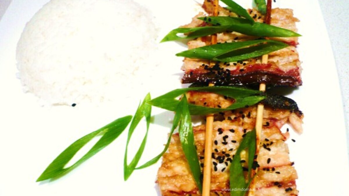 Угорь в духе "Восходящего Солнца" 