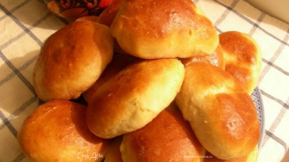 Пирожки с капустой и грибами