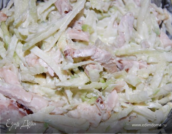 Салат из редьки с окороком. Салат из редьки с окороком.