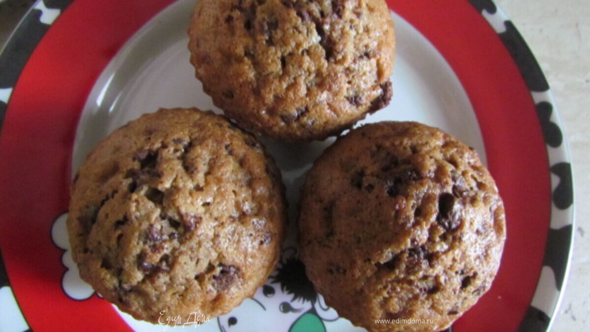 Воздушные маффины с шоколадной крошкой
