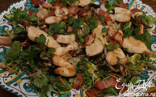 Рецепт Теплый салат с курицей и грибами