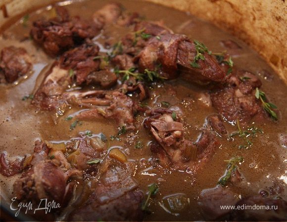 Цыпленок по-французски в красном вине Цыпленок по-французски в красном вине