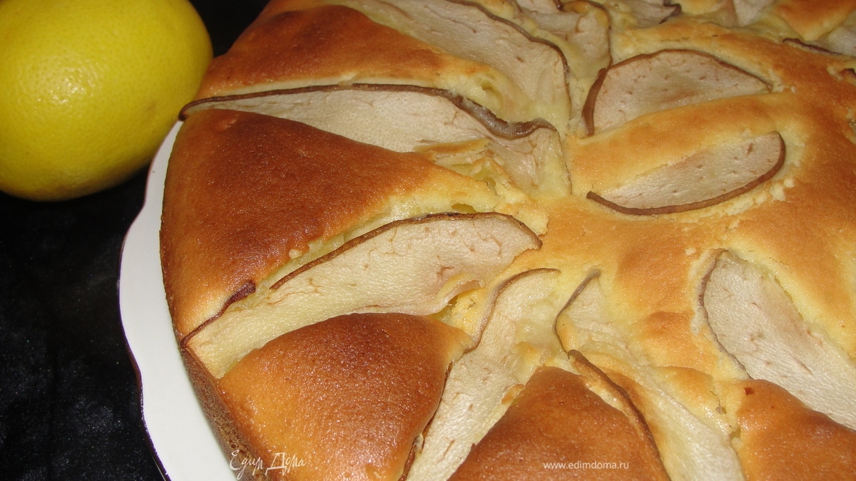 Яблочный кекс с грушей