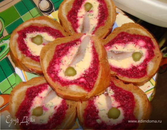 Селедка под шубой в батоне