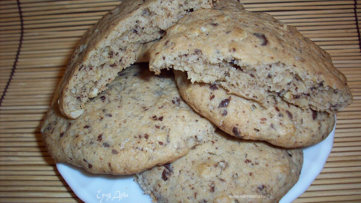 Печенье овсяное с шоколадом