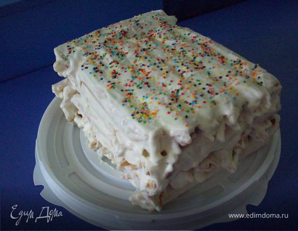 Тортик из вафельных трубочек со сгущенкой Тортик из вафельных трубочек со сгущенкой