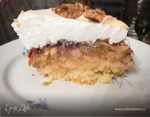 Фруктово-ореховый пирог в снежной шапке Фруктово-ореховый пирог в снежной шапке