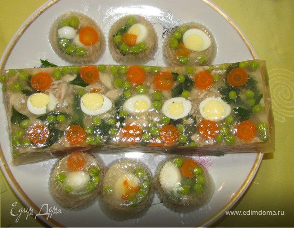 Заливное из курицы.