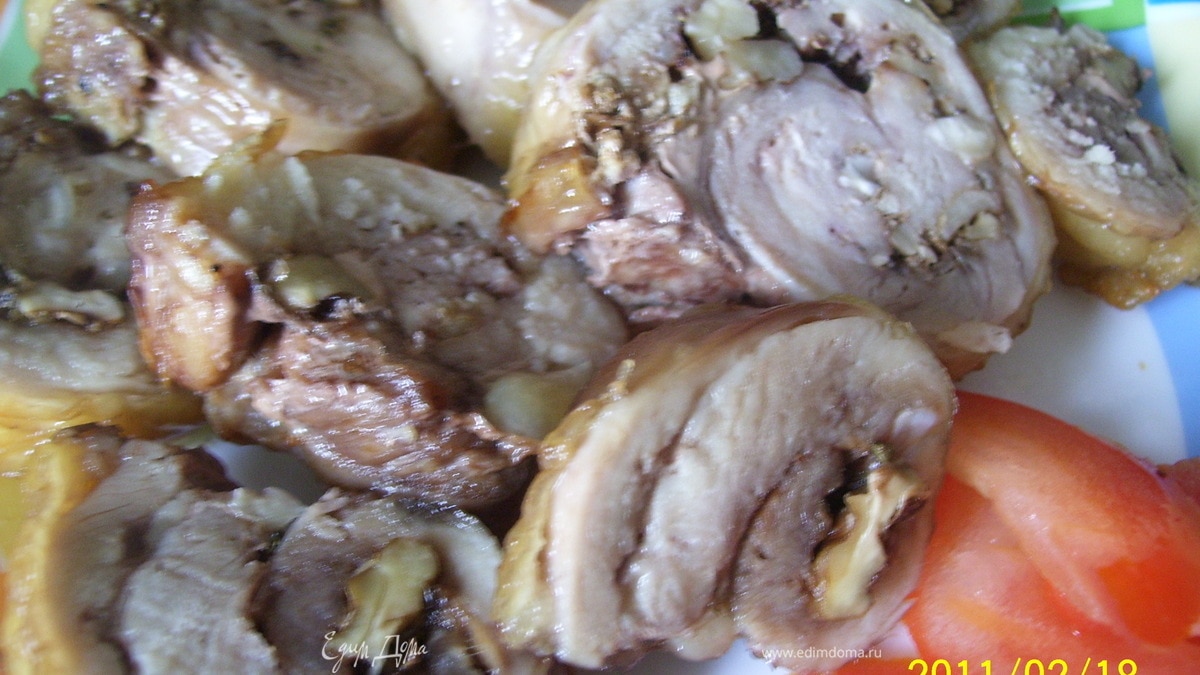 Куриные рулетики "Пикантные" с грецким орехом