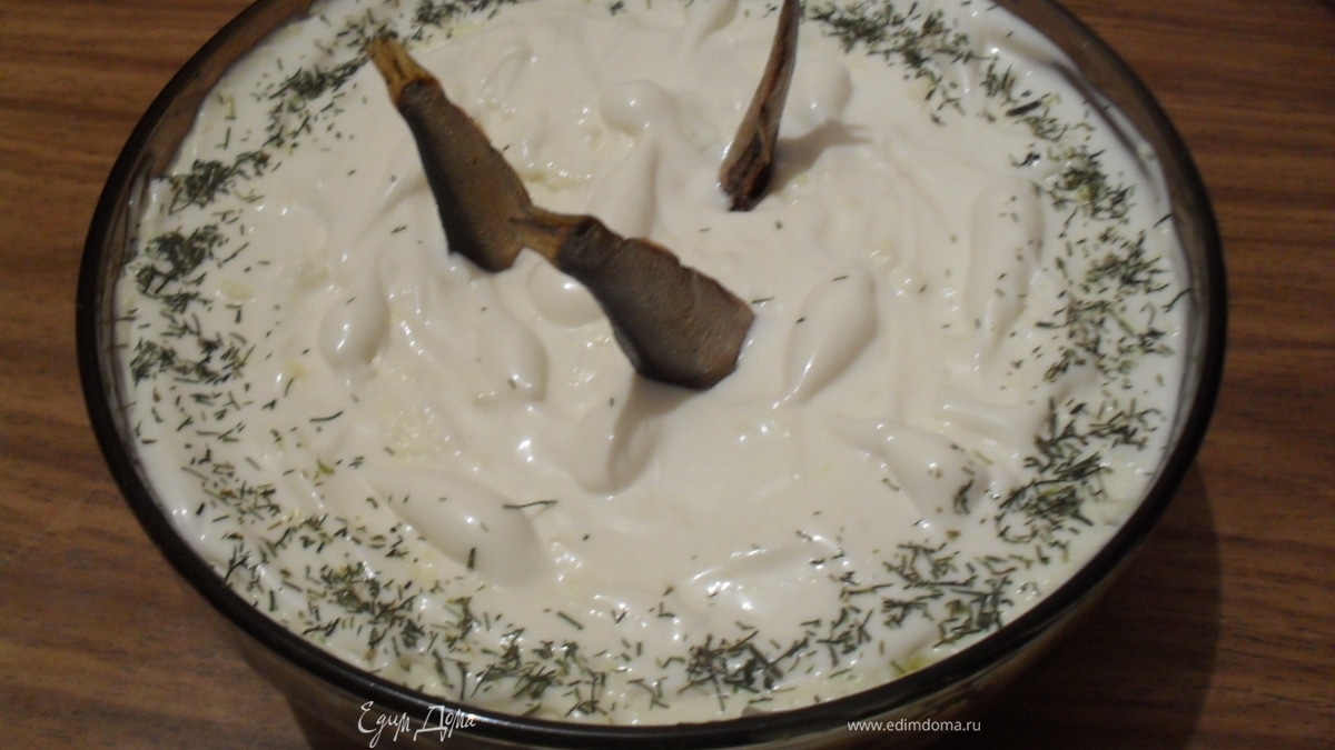 Салат "Рыбки в пруду"