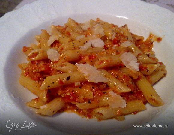 Паста с соусом из перцев