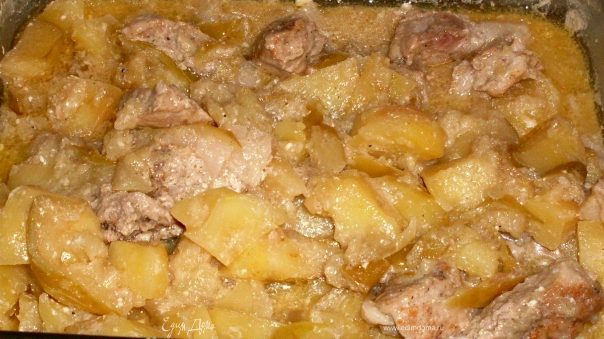 Свинина в яблоках