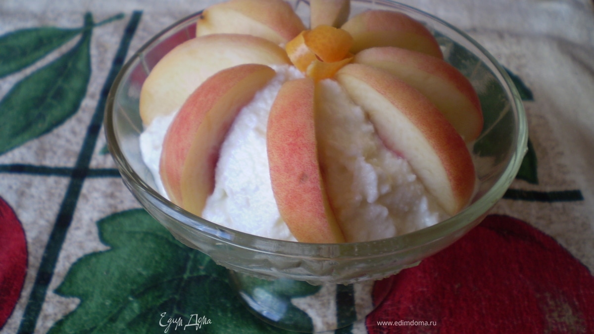 Творожок с персиками